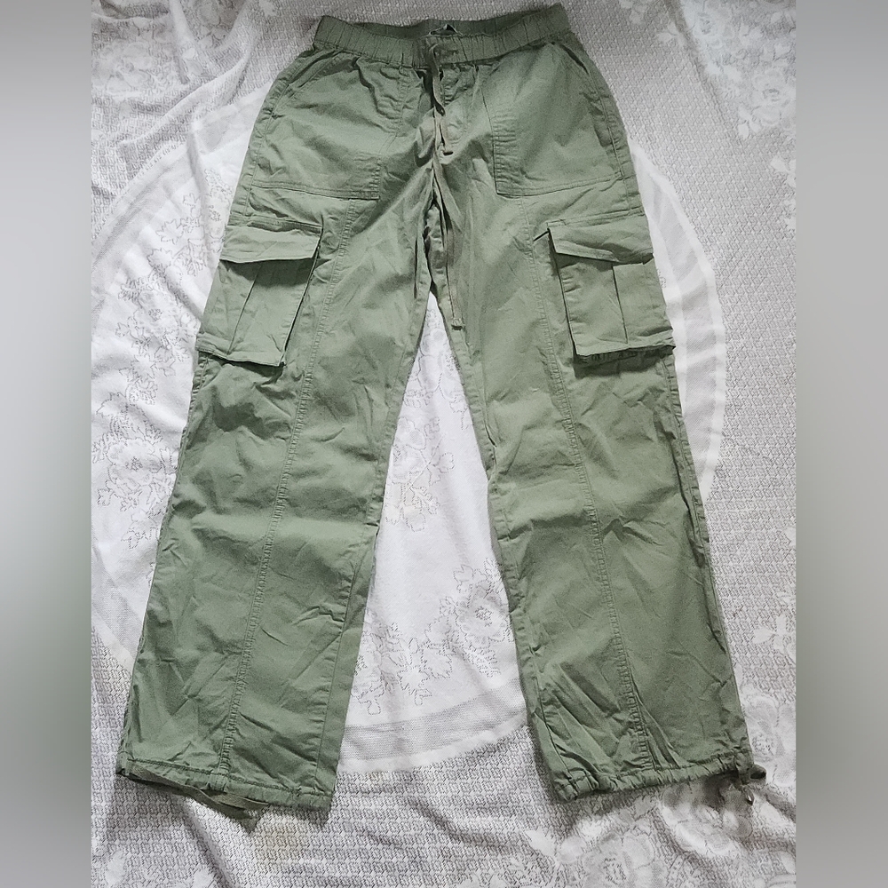 Green Cargo Pants